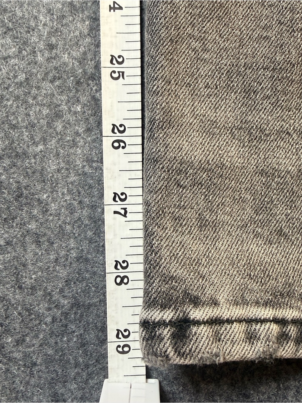 Pilcro Distressed Gray Wash Straight Leg Jeans Size 30 Grunge Y2K Streetwear - Picture 5 of 11